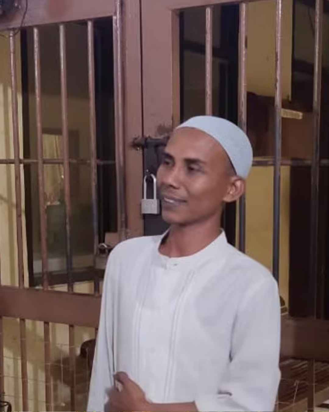 Munirwan berhadapan dengan jeruji besi
